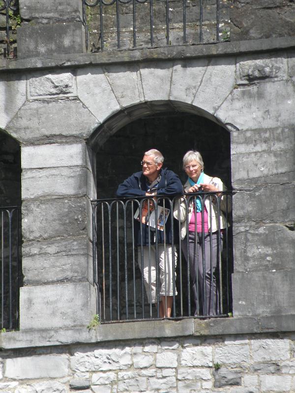 20100728b Ab en Riny op wacht.JPG